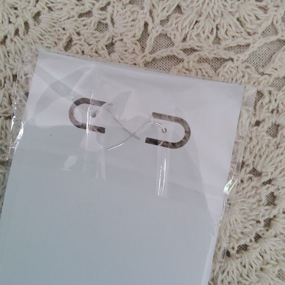 Women's Fashion Rhinestone Oval Dangle Earrings in Silver Tone - Picture 9 of 10